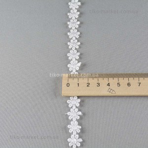 lace-2019-0575-416-white-004