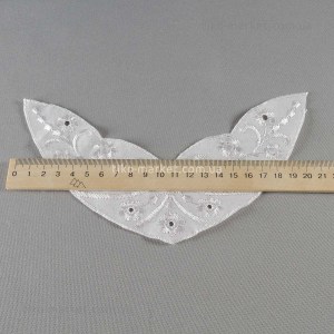 lace-white-2019-013-002