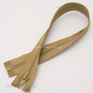 zipper-tractor-group002-216-001