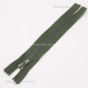 zipper-tractor-group005-175-001