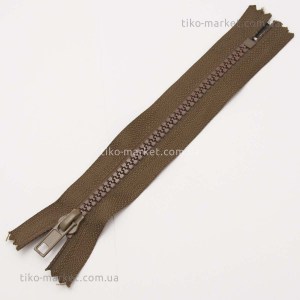 zipper-tractor-group005-568-001